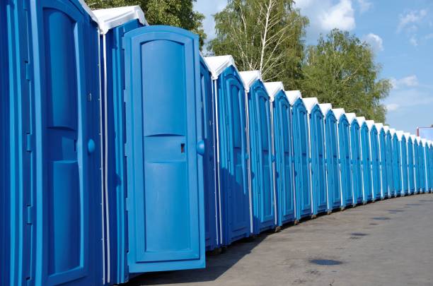 Best Construction site porta potty rental  in Lindenhurst, IL